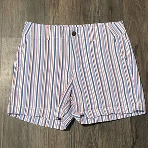 Women’s GAP Patterned Shorts